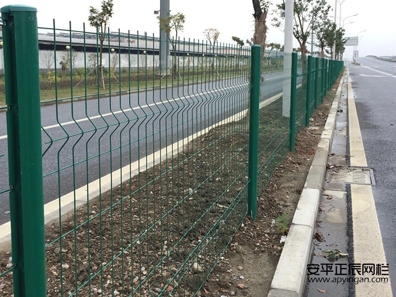 高速公路隔離網