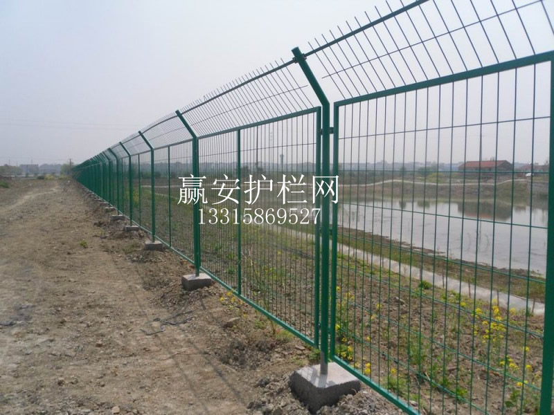 框架護(hù)欄網(wǎng)