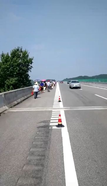 高速公路護欄網