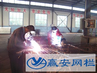 護(hù)欄網(wǎng)報(bào)價