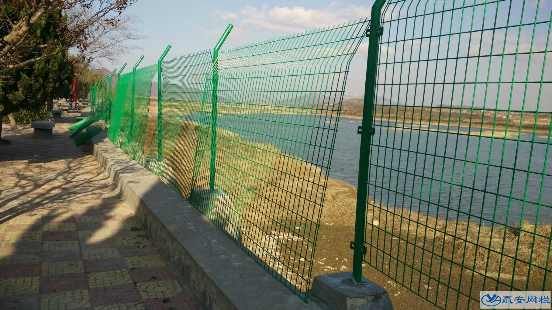 水源護欄網