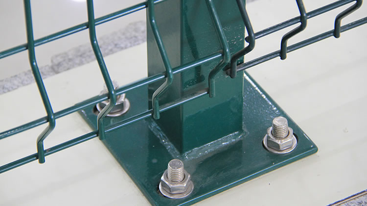 三角折彎護欄網