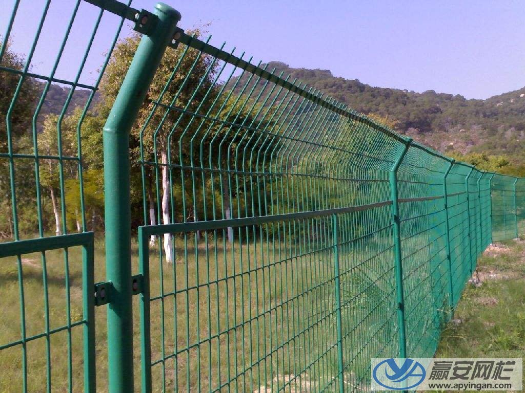 鐵路護欄網批發價格