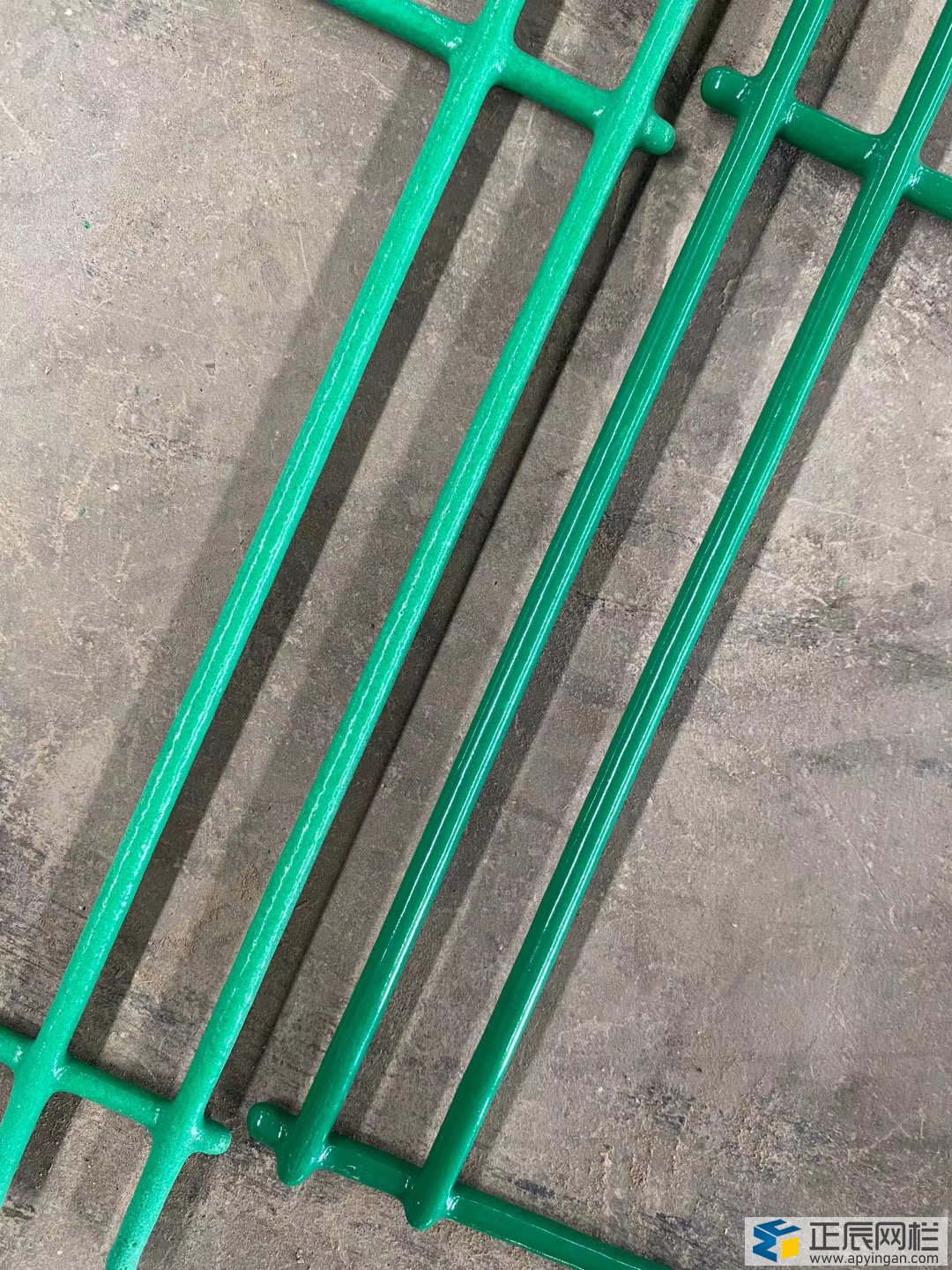 雙邊絲護(hù)欄網(wǎng)