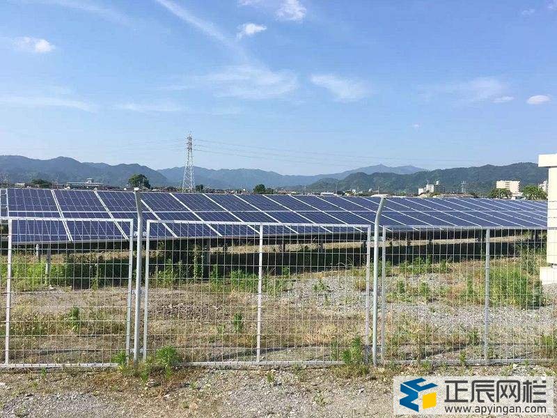 光伏場地護(hù)欄網(wǎng)