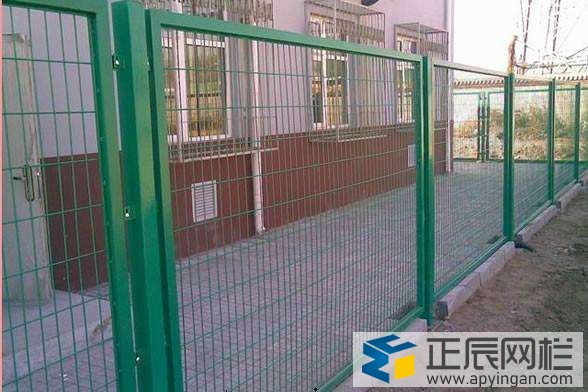 鋼絲網(wǎng)圍欄