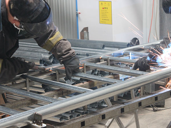 交通護(hù)欄價格