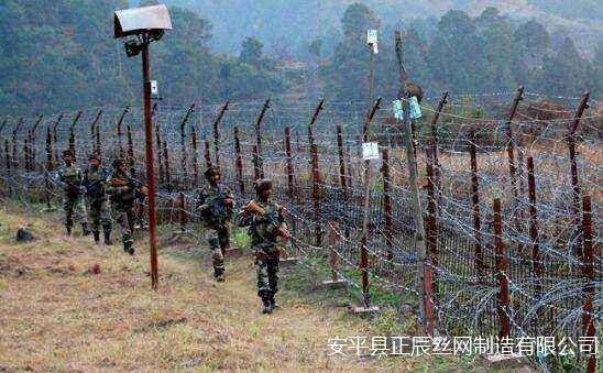 邊防護欄網